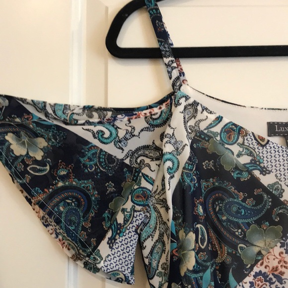 Colorful Maxi Dress - Picture 2 of 3